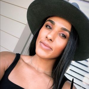 Meet your Posher, Erin